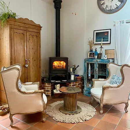 Du Cap - D'hotes Bed & Breakfast 4*