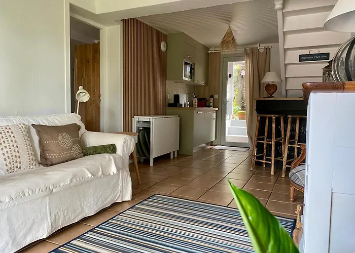 Du Cap - D'hotes Bed & Breakfast *