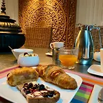 فندق مبيت وإفطار Du Cap - D'hotes 4*